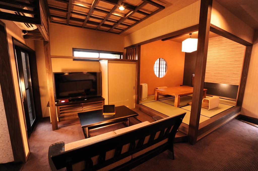 Uedaya Hotel Yamaga Exterior foto